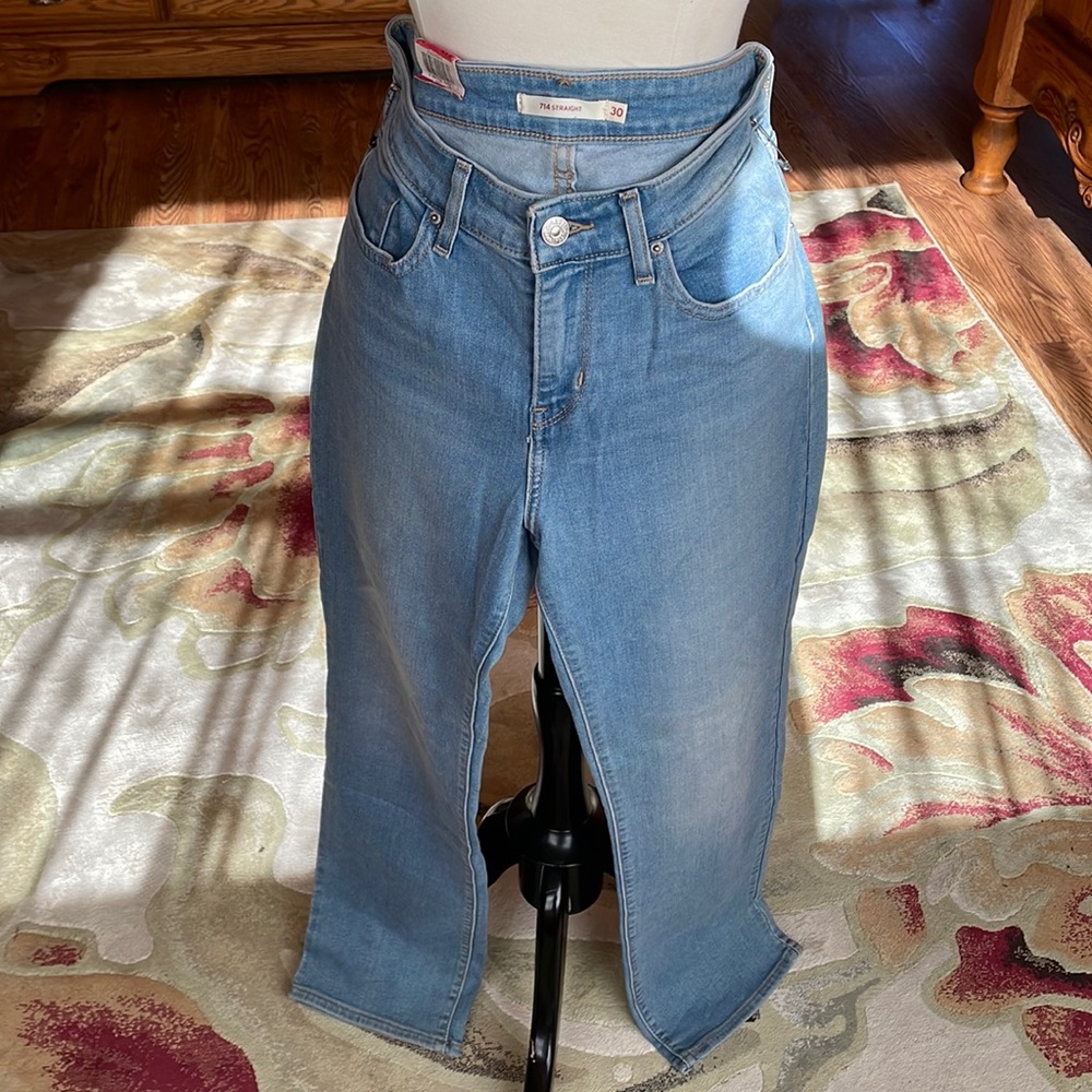 Levi’s 714 straight